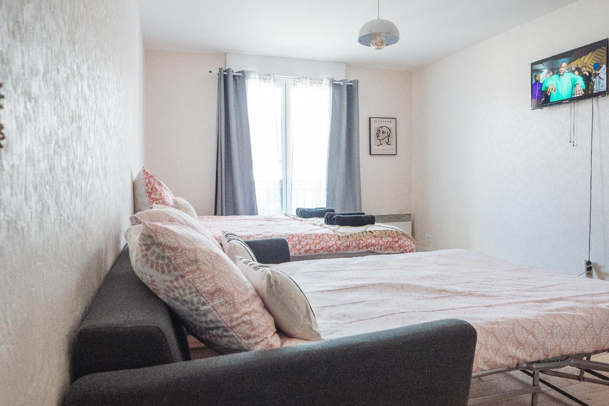 Cosy Studio Entre Paris Et Disneyland Paris Apartment Esbly Exterior photo